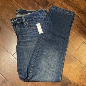 Old Navy Sweetheart Jeans size 12 petite
